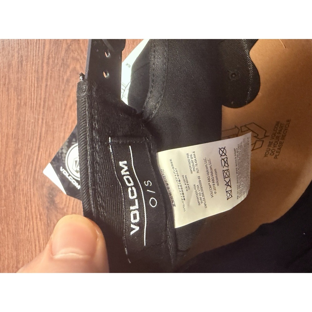 SnapBack - Picture 3 of 4